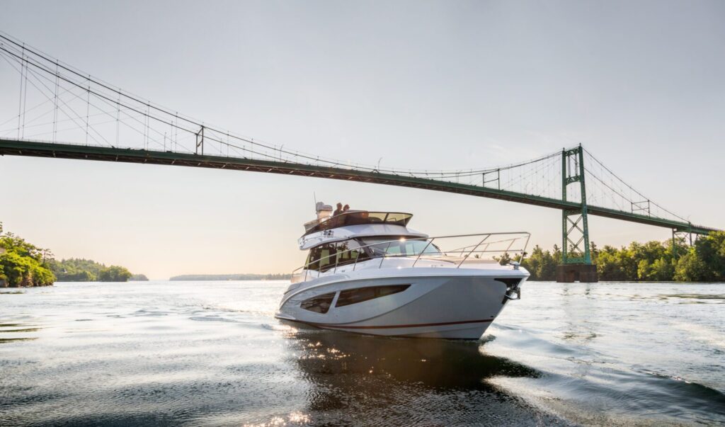 Regal Drone 42fly_beauty_bridge_20_117-2k-1536×905 Shop and buy New or Used boats at Best Selling Boats - Shop and buy used or new boats at Best Selling Boats.