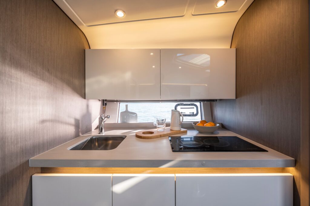gt41-_galley-usa - Shop and buy used or new boats at Best Selling Boats.