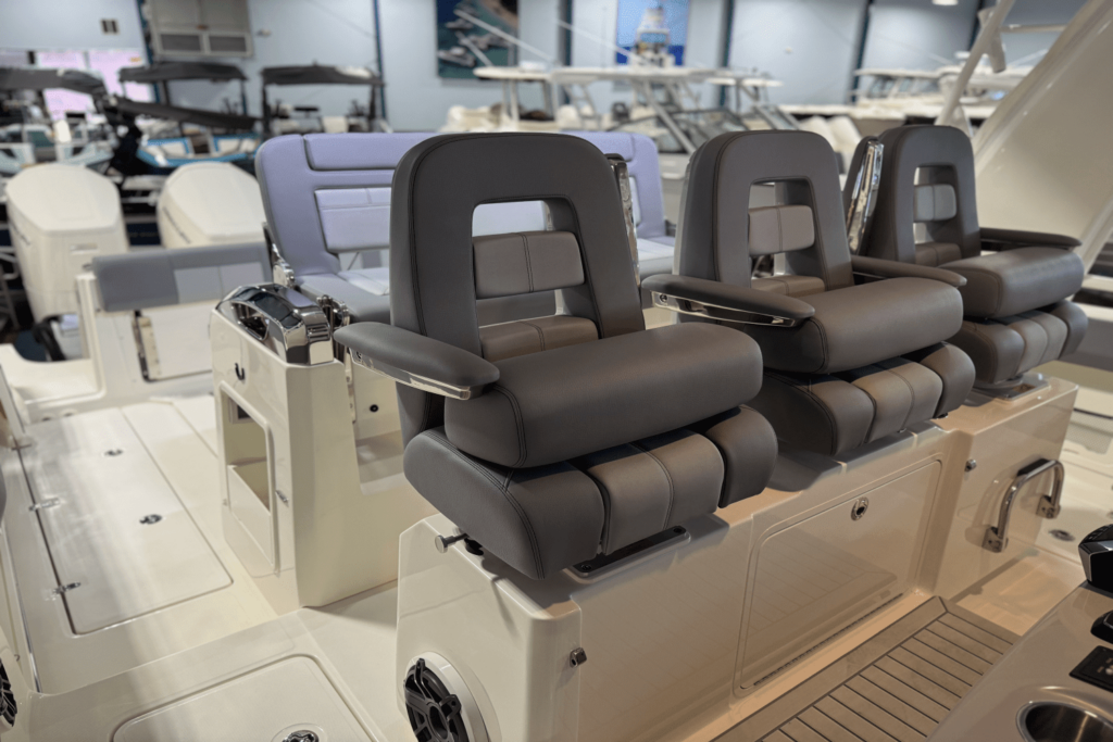 hk6uausmhimodzvb7qp6_cropped - Shop and buy used or new boats at Best Selling Boats.